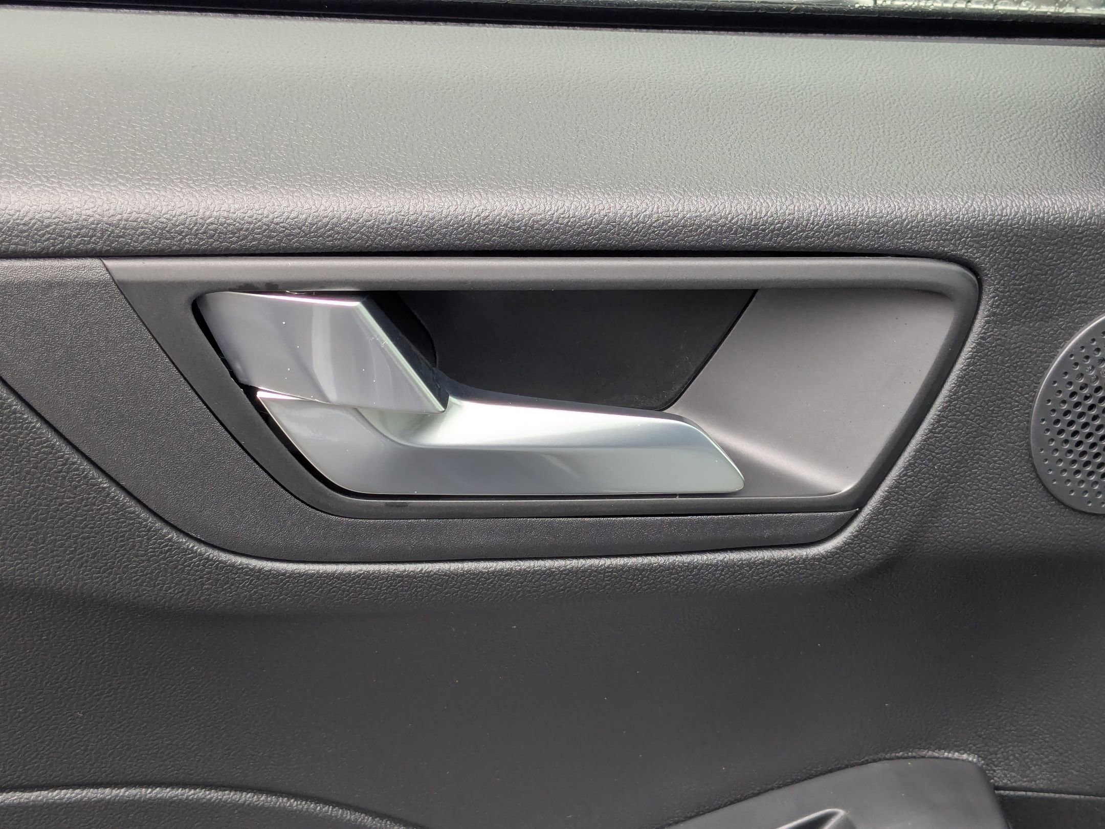 2025 Ford Escape Plug-In Hybrid photo 27