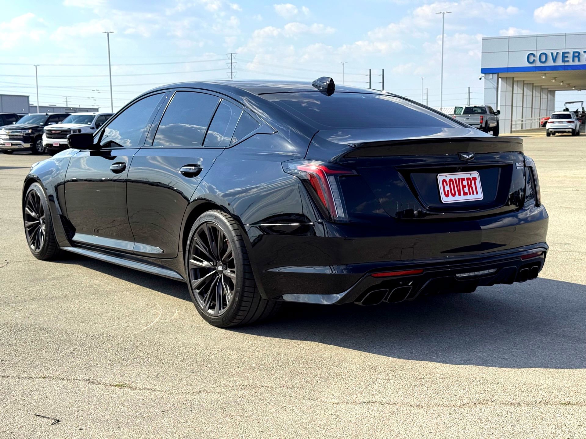 2024 Cadillac CT5 V photo 10