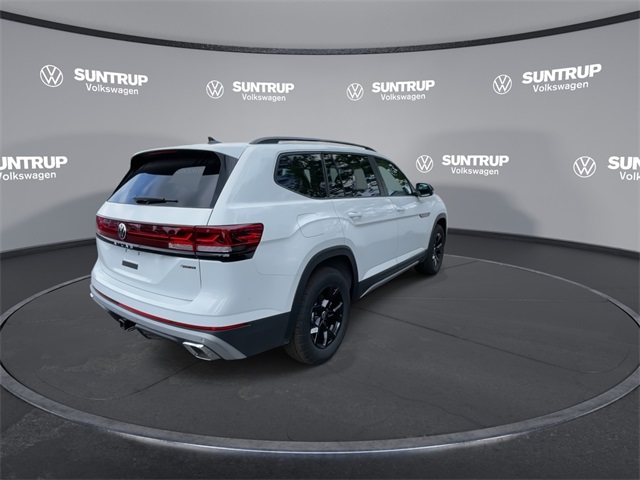 2025 Volkswagen Atlas Peak Edition SE Technology photo 14