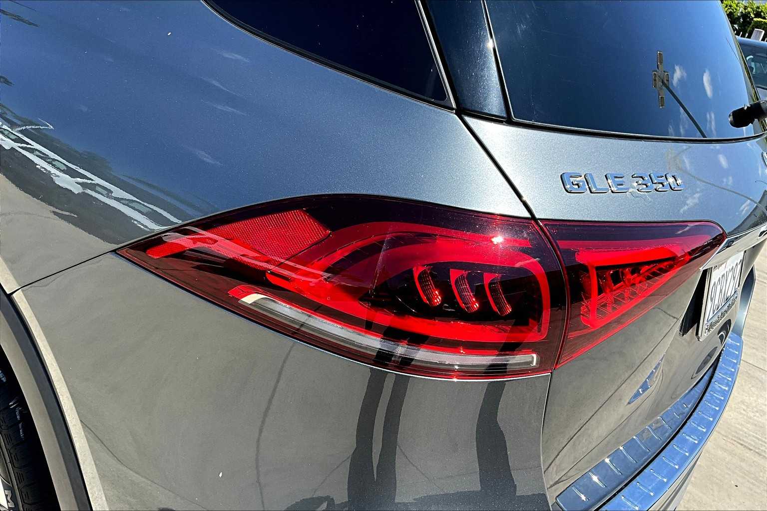 2022 Mercedes Benz GLE 350 4MATIC photo 24