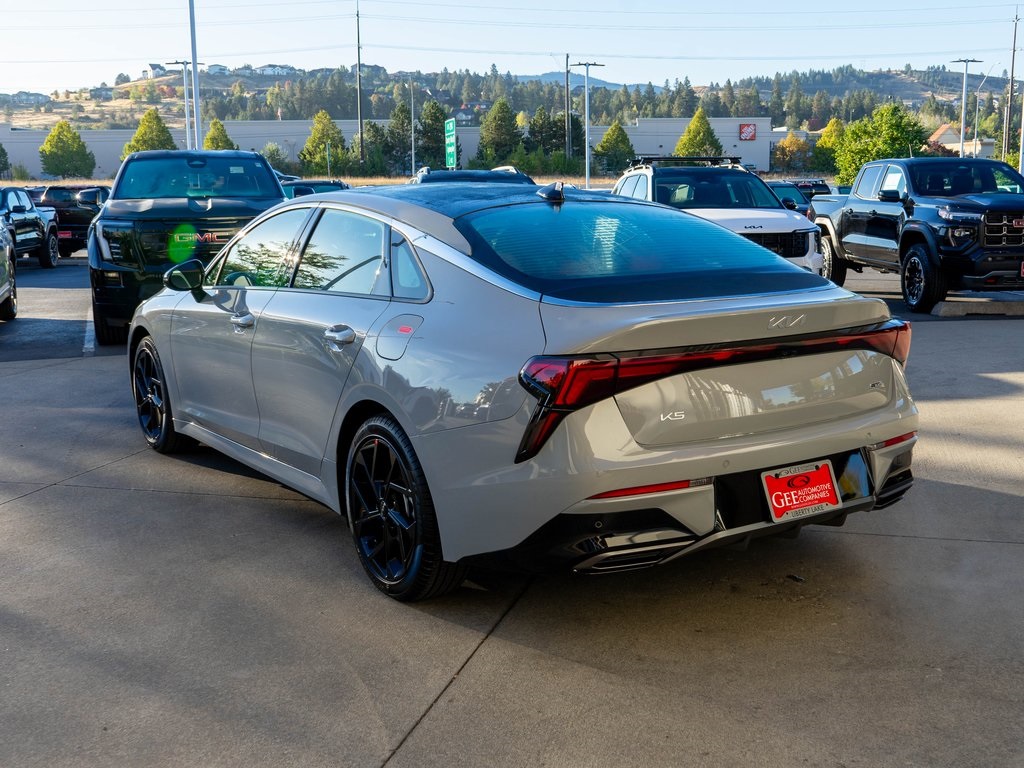 2026 Kia K5 GT-Line photo 5
