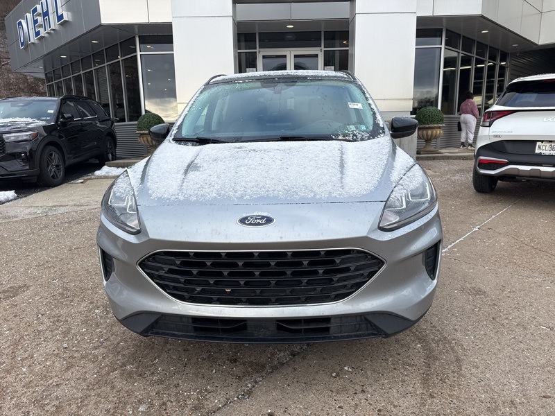 Used 2021 Ford Escape SE with VIN 1FMCU9G66MUB26096 for sale in Hermitage, PA