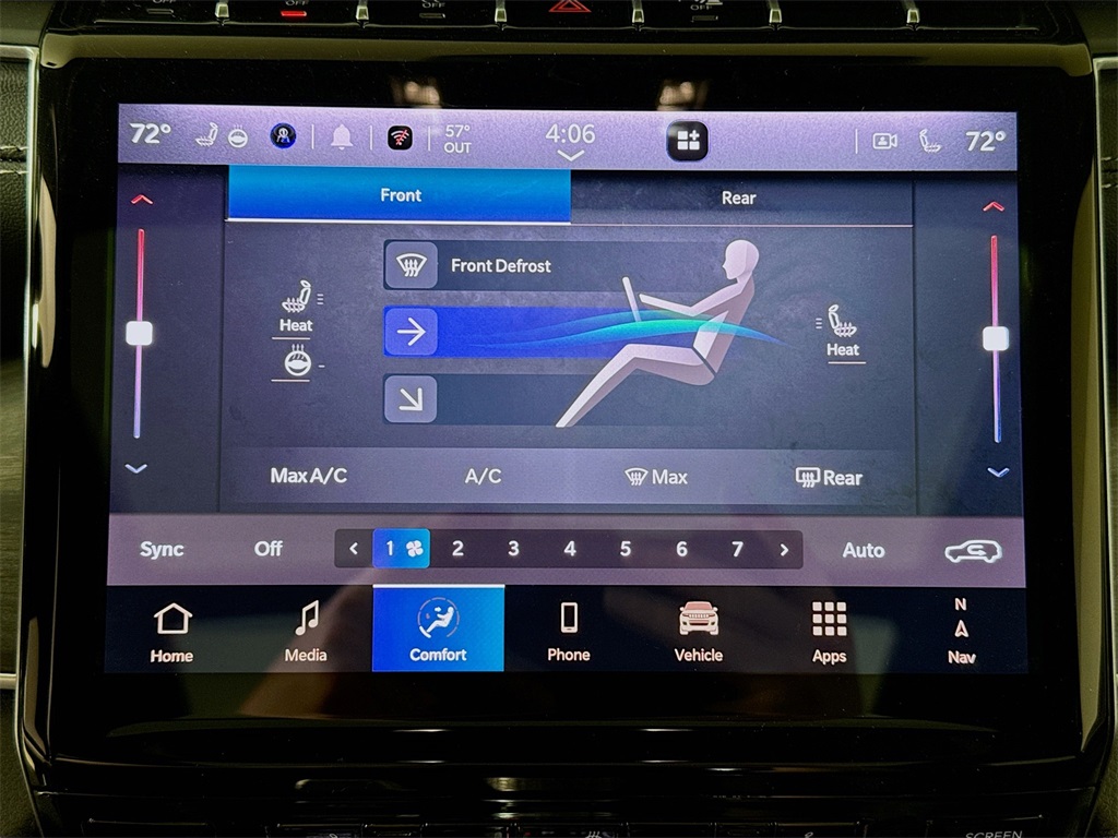 2025 Jeep Grand Cherokee Limited photo 18