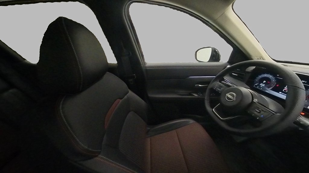 2025 Nissan Kicks SR photo 20