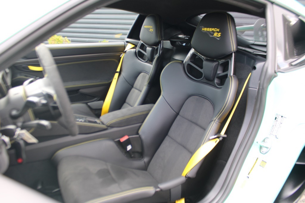 2024 Porsche Cayman GT4 RS photo 5