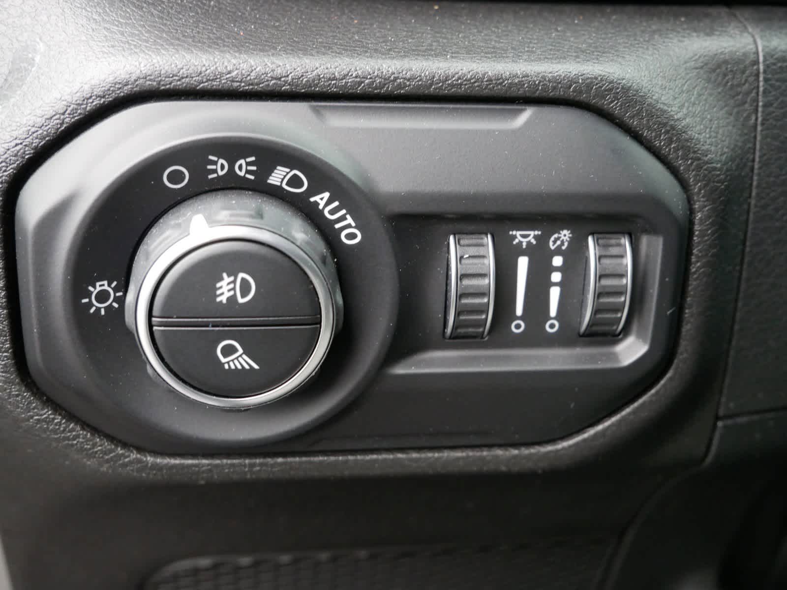 2020 Jeep Gladiator Mojave photo 14
