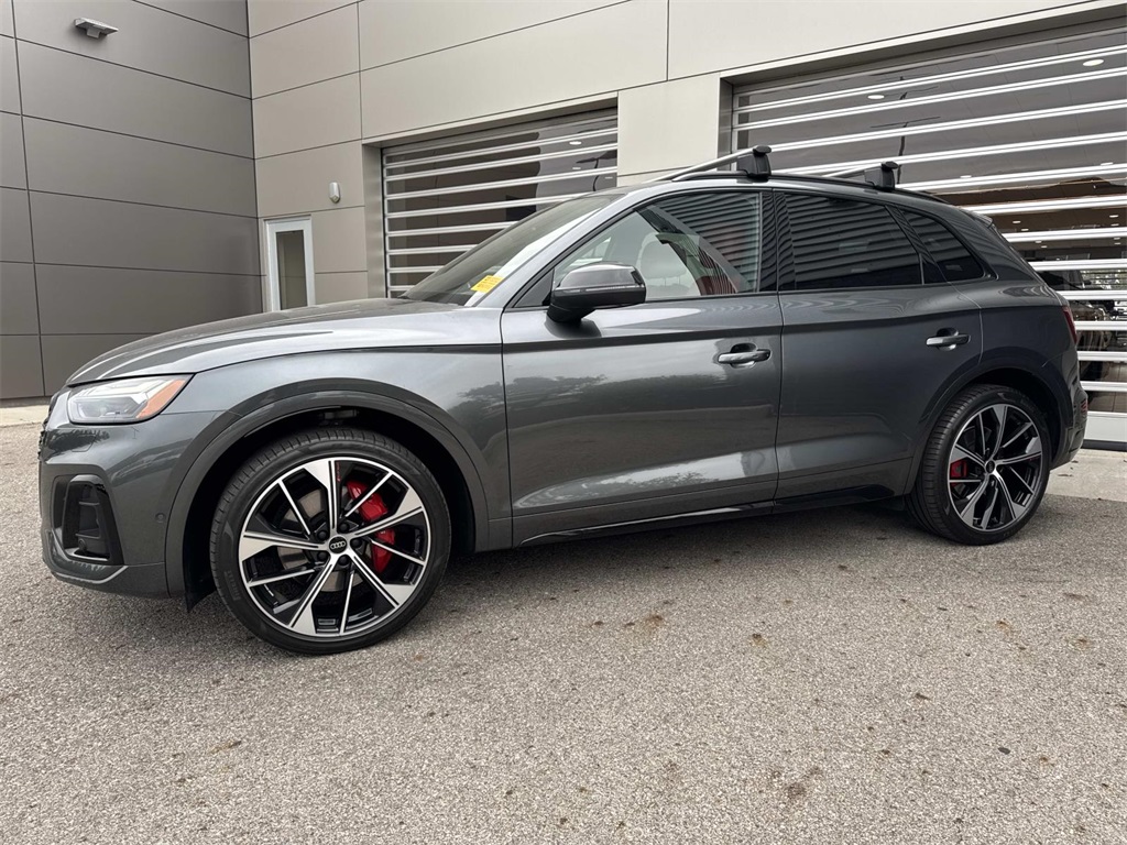 2024 Audi SQ5 Prestige photo 3