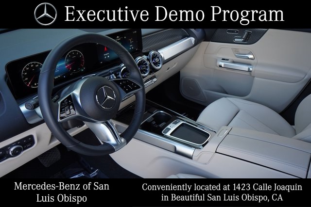 2025 Mercedes Benz GLB 250 photo 2