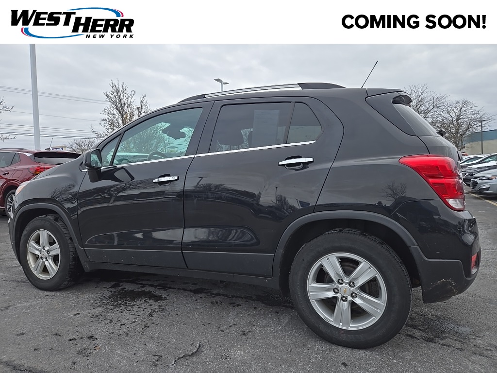 2020 Chevrolet Trax LT photo 3