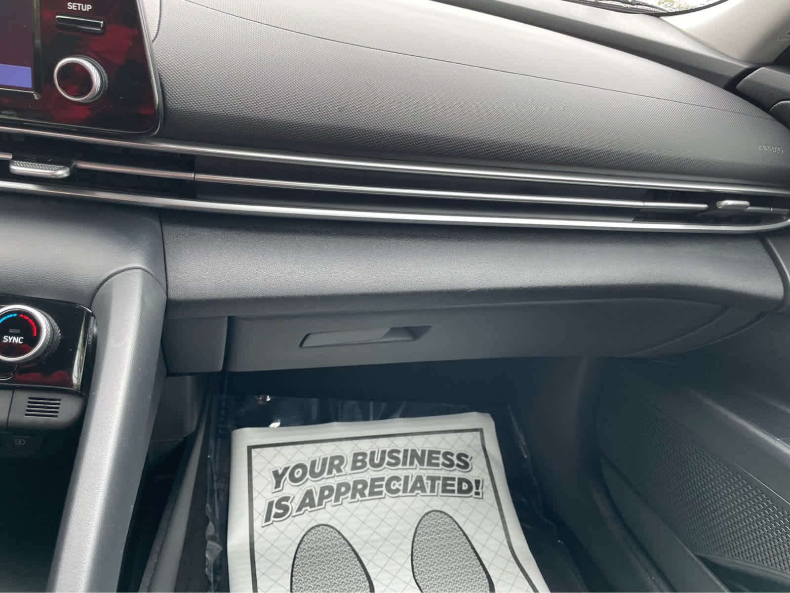 2022 Hyundai Elantra SEL Convenience photo 21