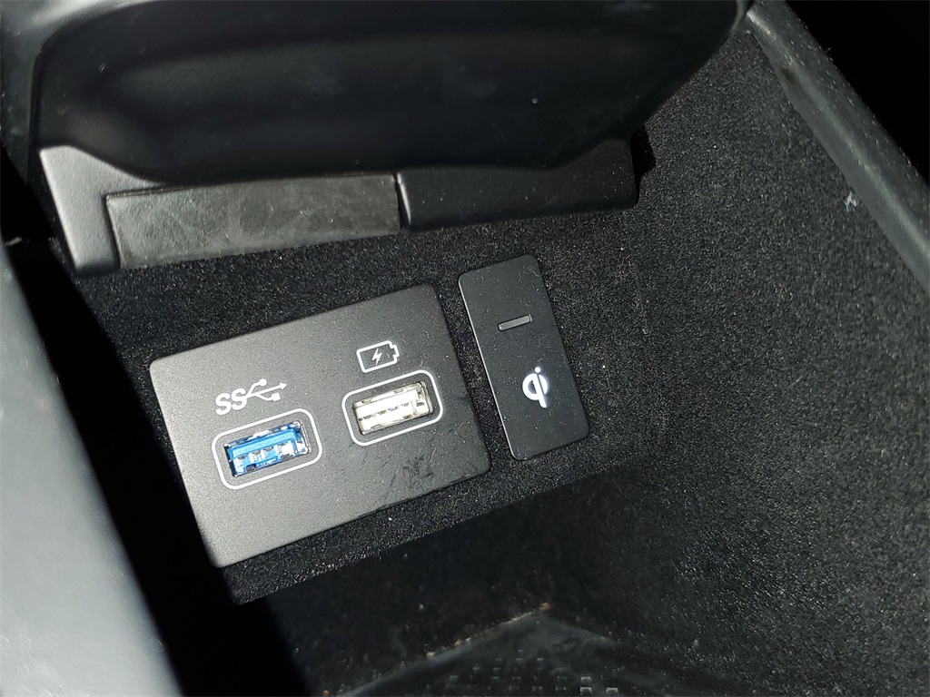 2023 Genesis GV70 2.5T photo 21