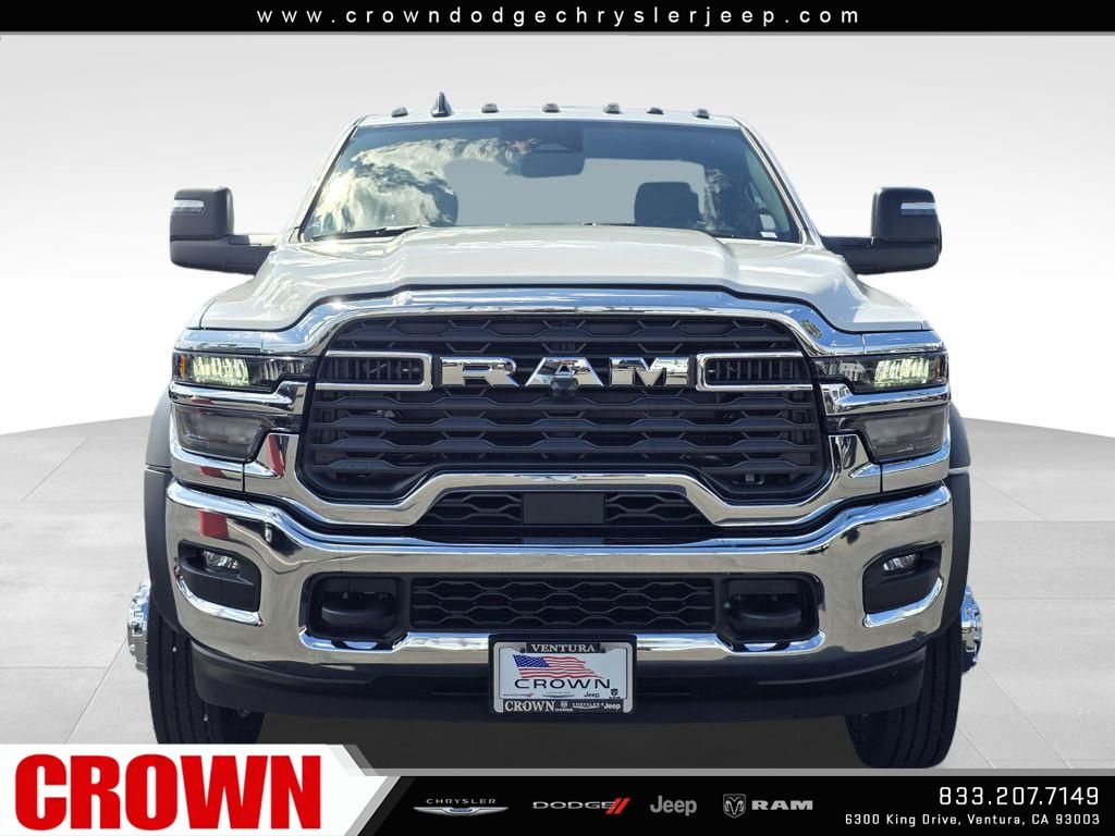 2026 Ram 5500 Tradesman photo 2