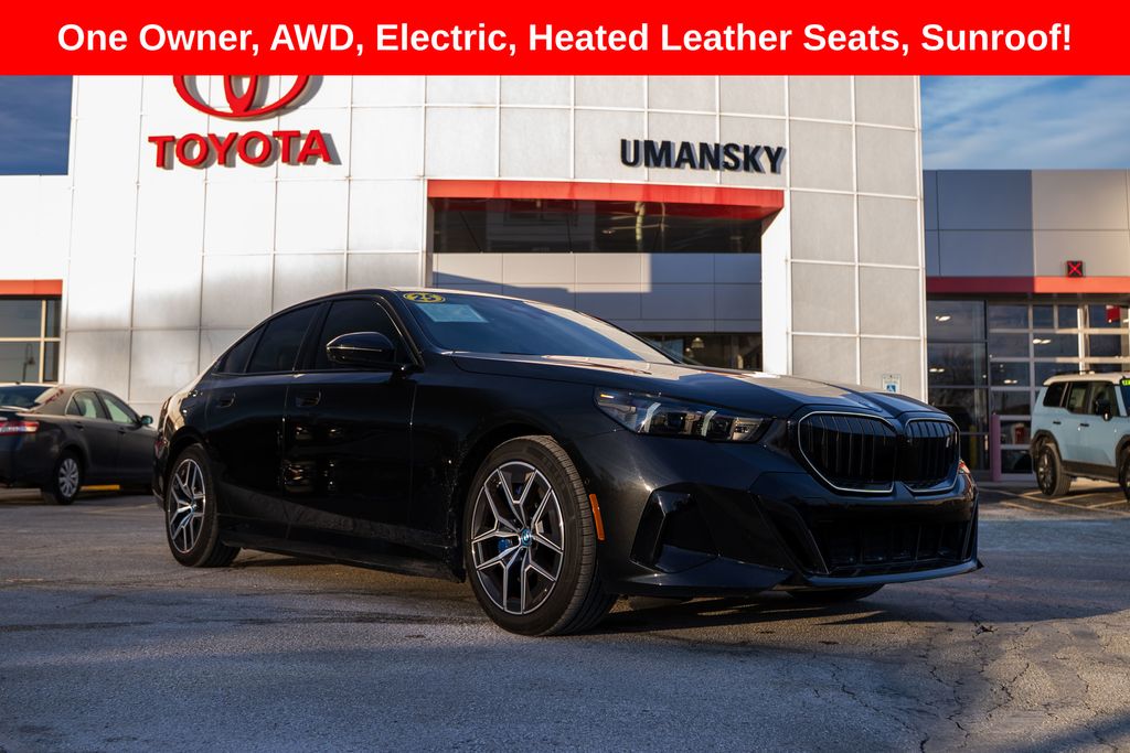 2025 BMW i5 M60's photo