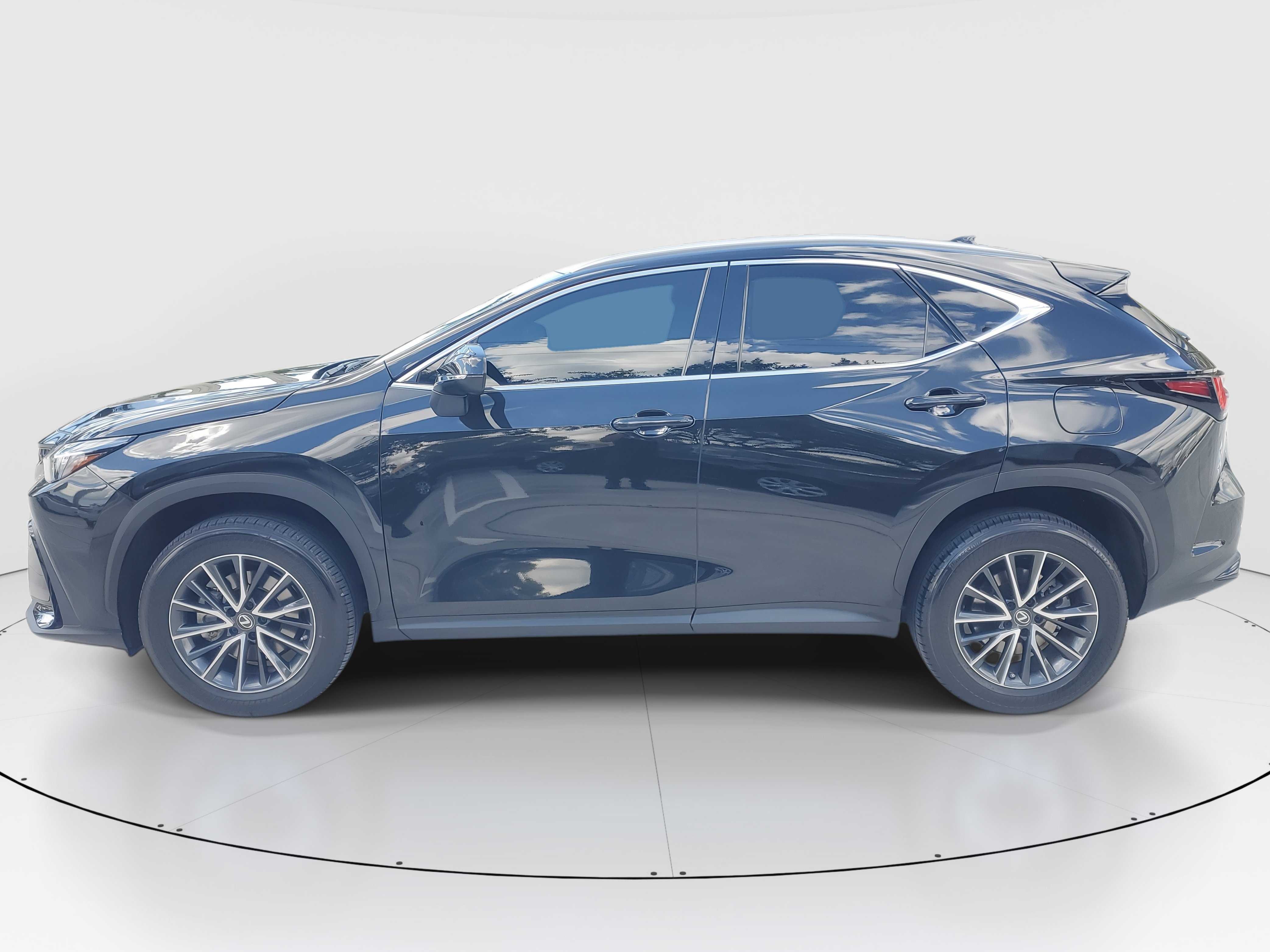 2023 Lexus NX 350 Premium photo 6