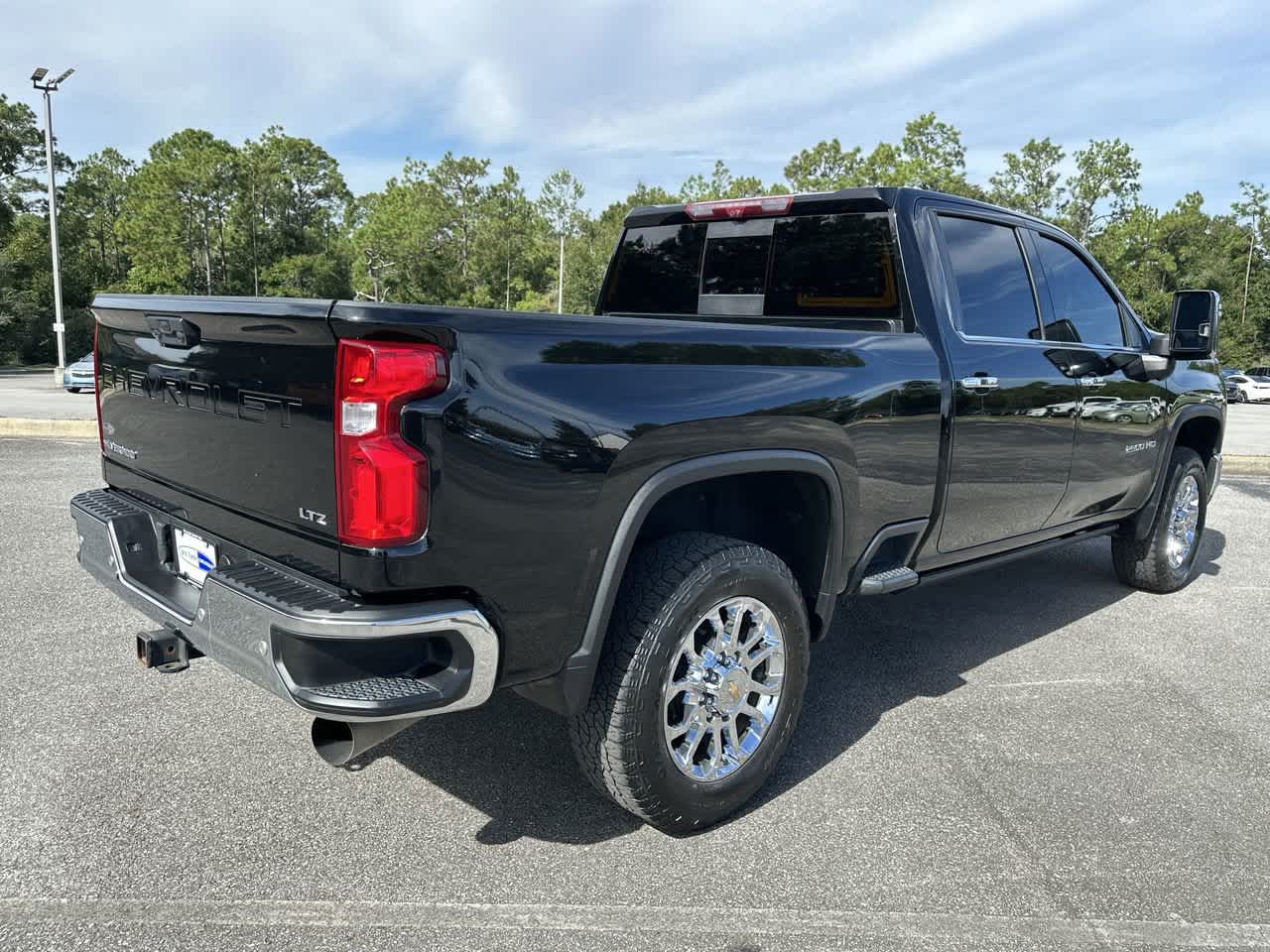 2024 Chevrolet Silverado 2500HD LTZ photo 4