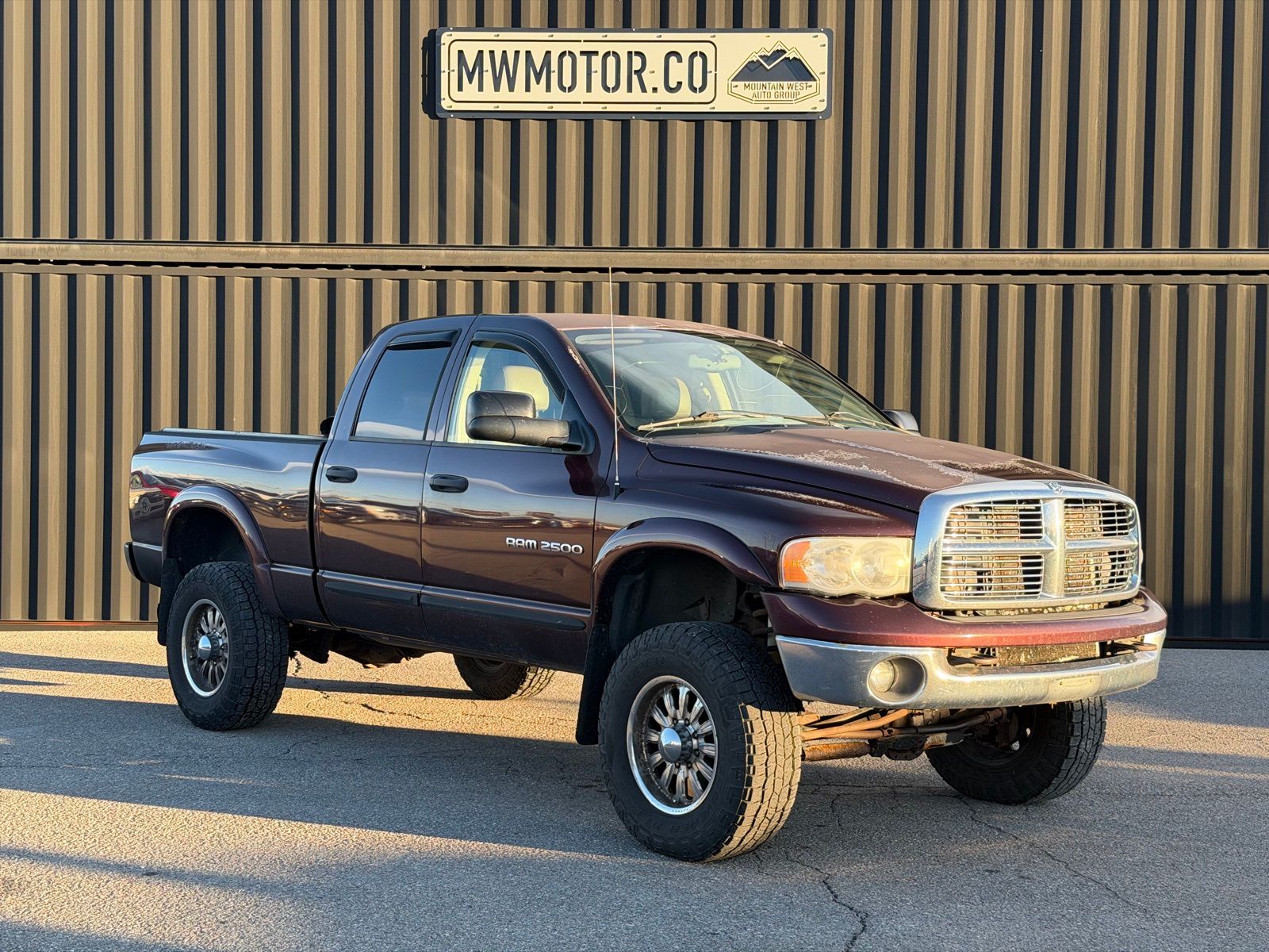 2005 Dodge Ram 2500 Pickup SLT