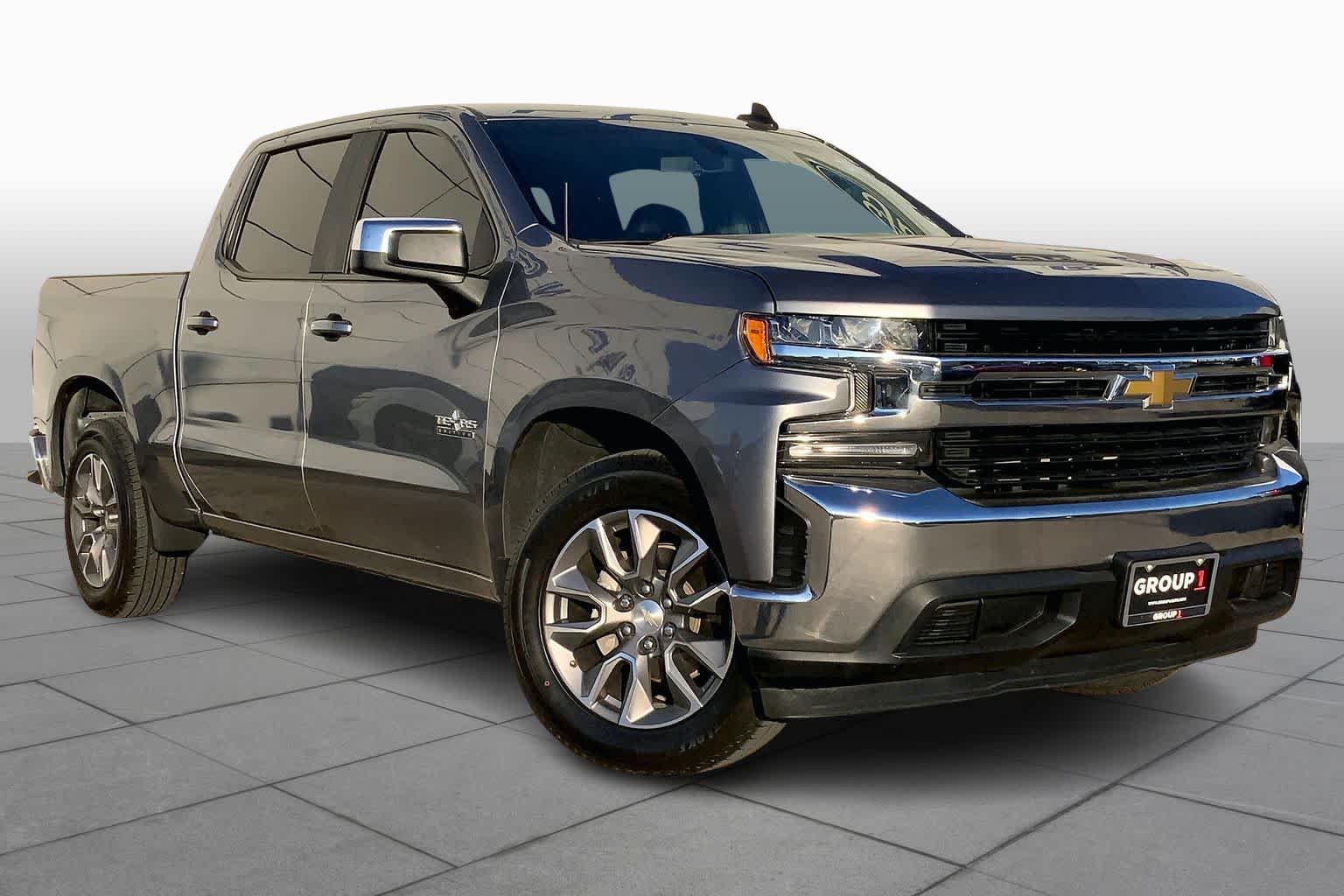 2020 Chevrolet Silverado 1500 LT photo 2
