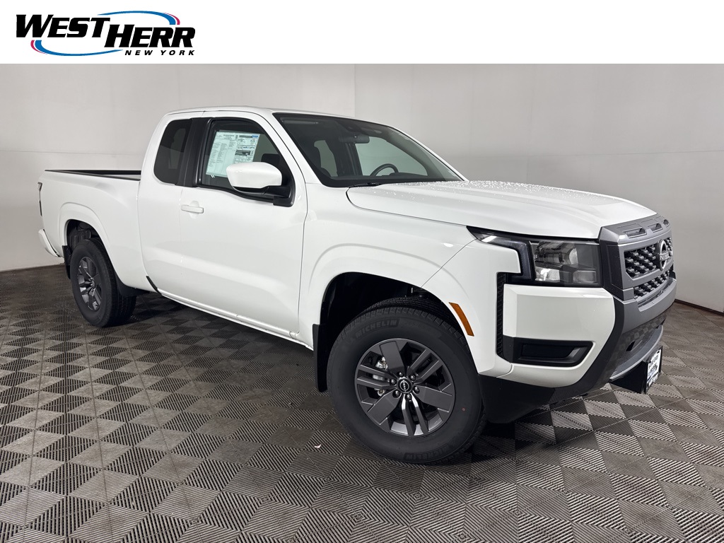 2025 Nissan Frontier SV's photo