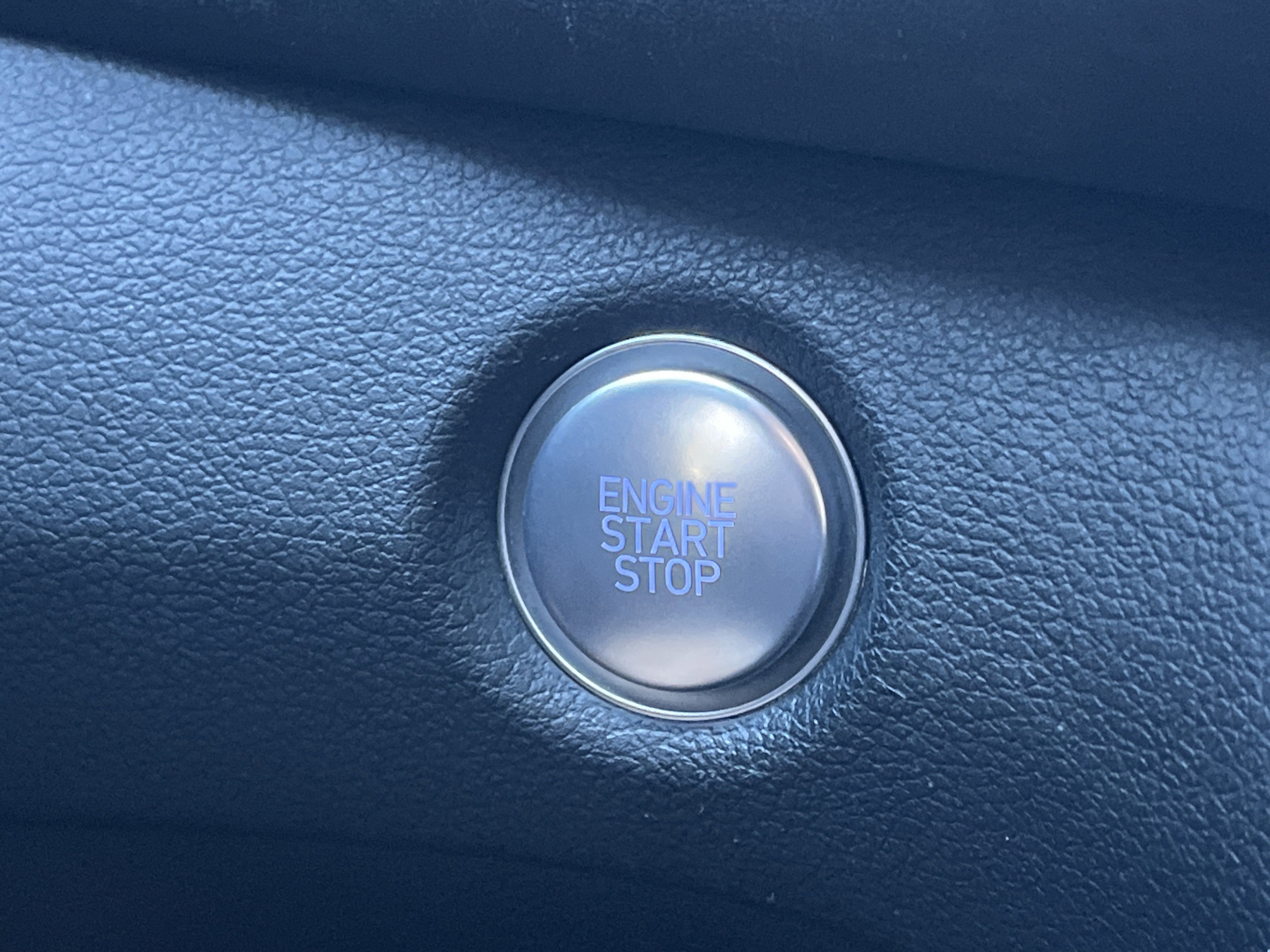 2023 Hyundai Santa Fe SEL photo 3