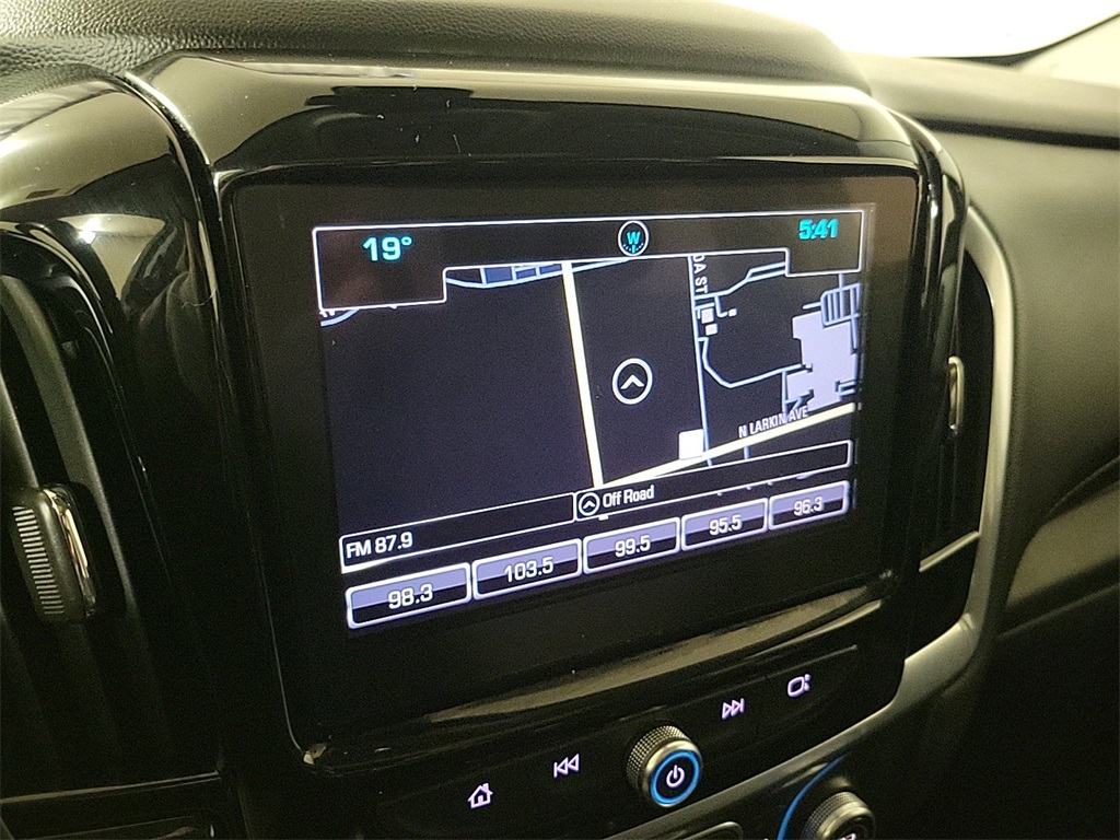 2018 CHEVROLET TRAVERSE - Image 17