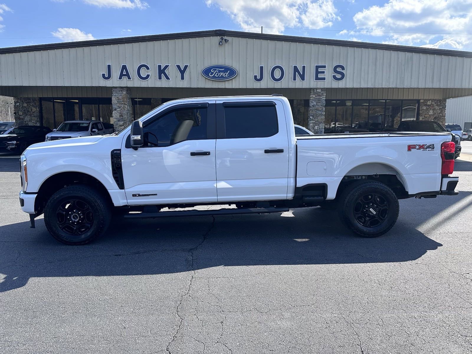 PreOwned 2023 Ford F250 STX 4 Door Crew Cab in Hayesville U3797