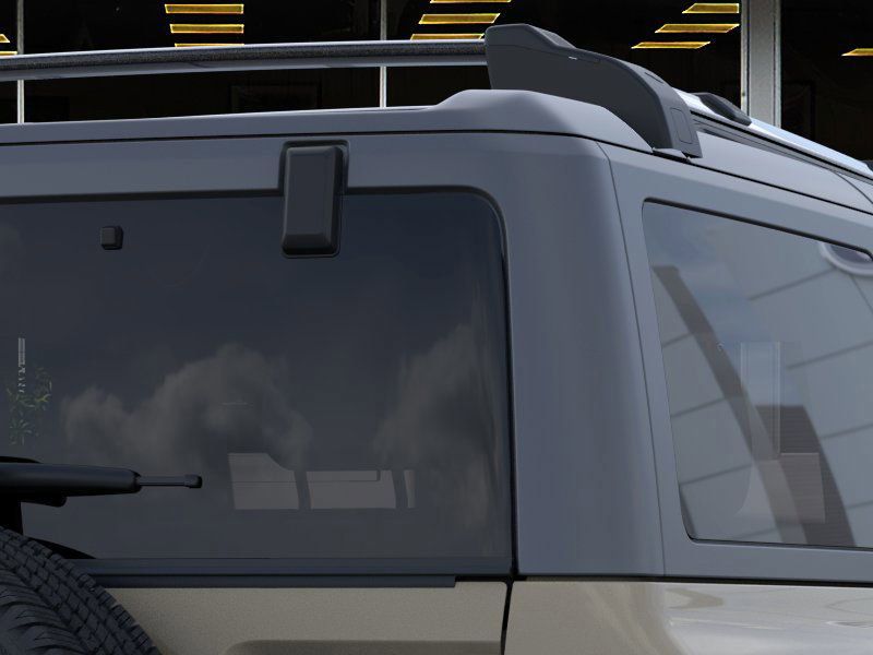 2025 Ford Bronco Base photo 23