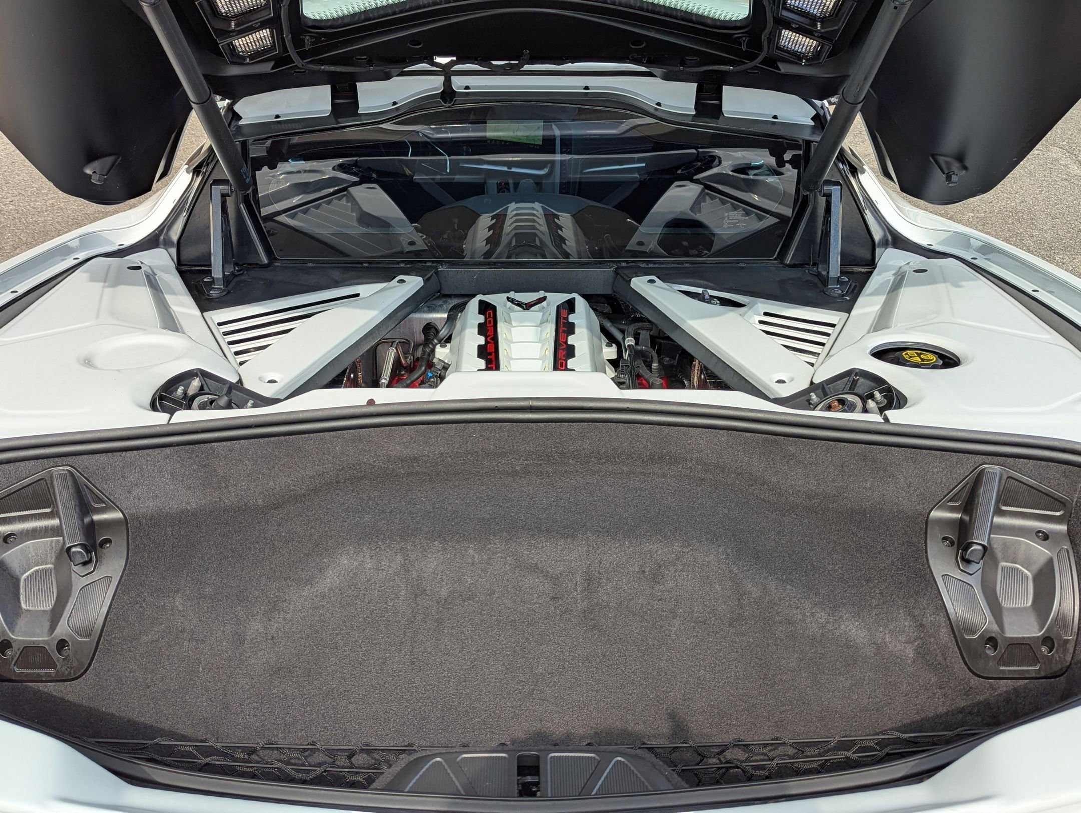 2022 Chevrolet Corvette 3LT photo 17