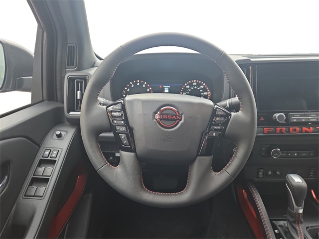 2025 Nissan Frontier Crew Cab PRO-4X photo 12