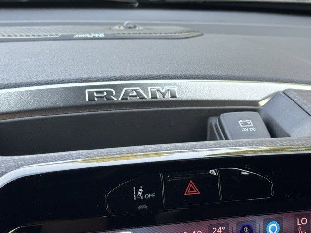 2026 Ram 1500 Laramie photo 16