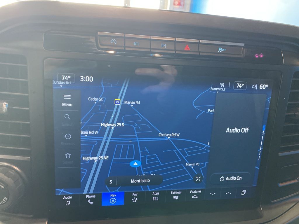 2024 Ford F-150 XLT photo 3