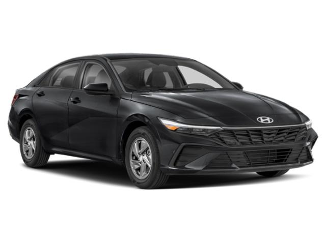 2025 Hyundai Elantra SE photo 6