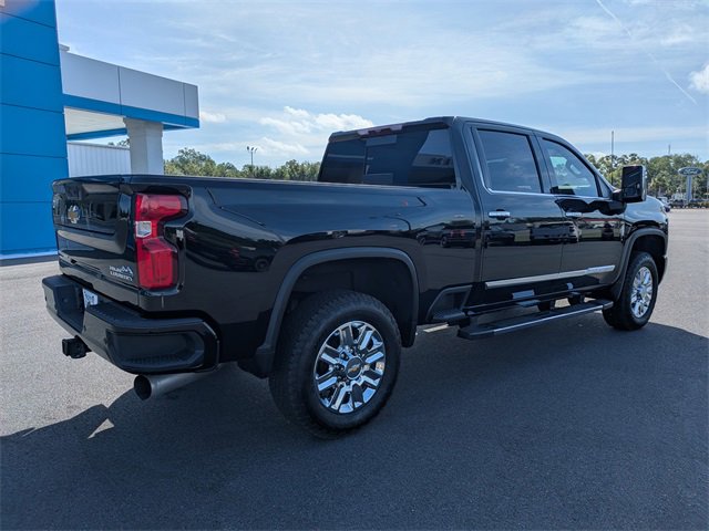 2024 Chevrolet Silverado 2500HD High Country photo 4