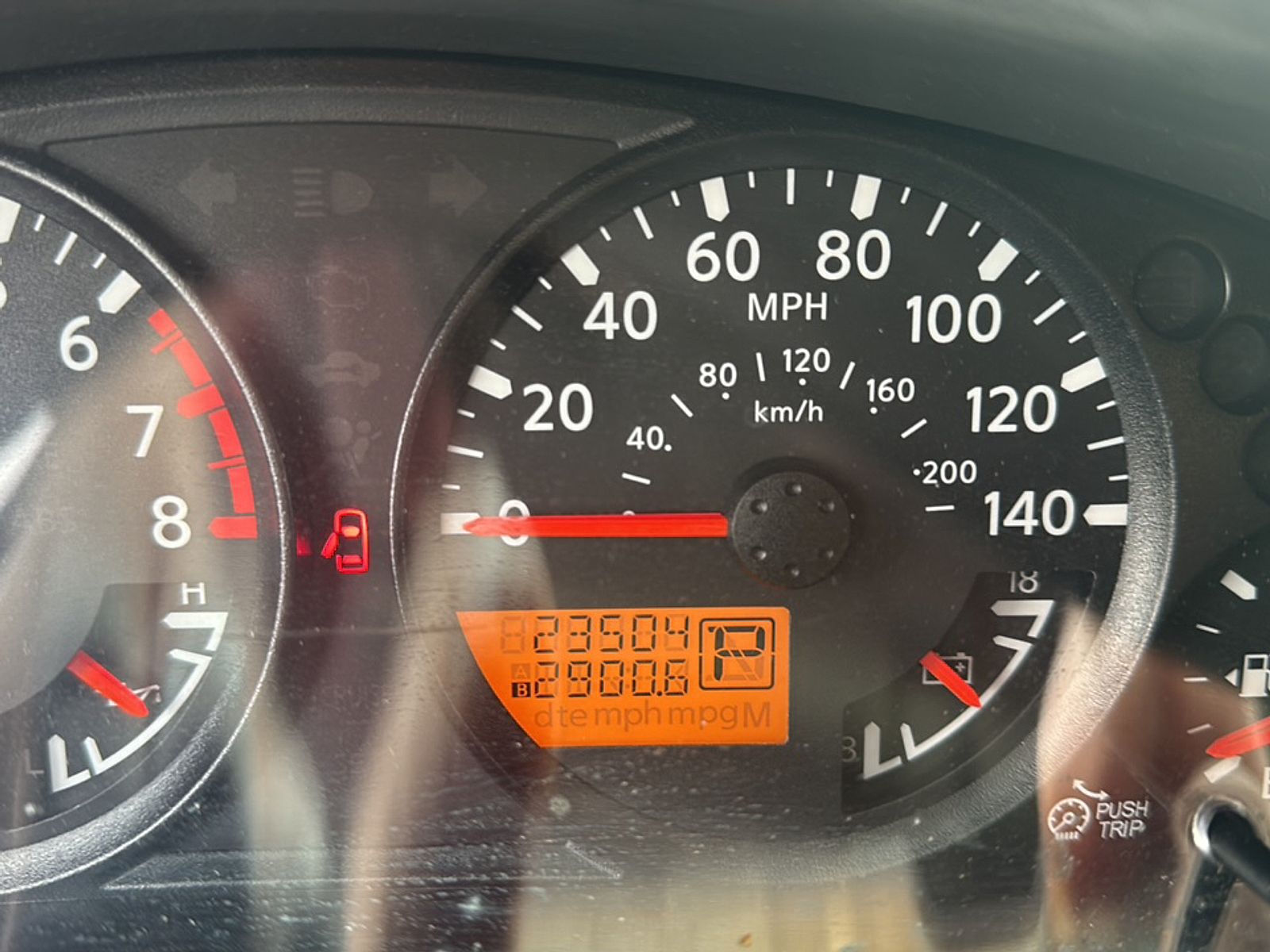 2018 Nissan Frontier SV Crew Cab photo 3