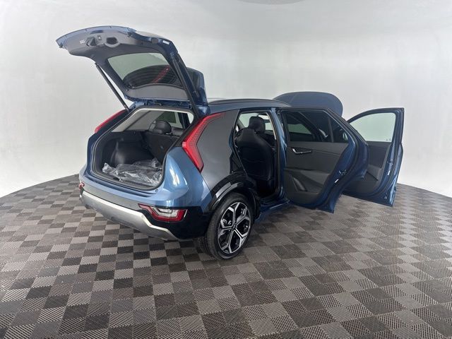 2024 Kia Niro Plug-In Hybrid SX photo 14
