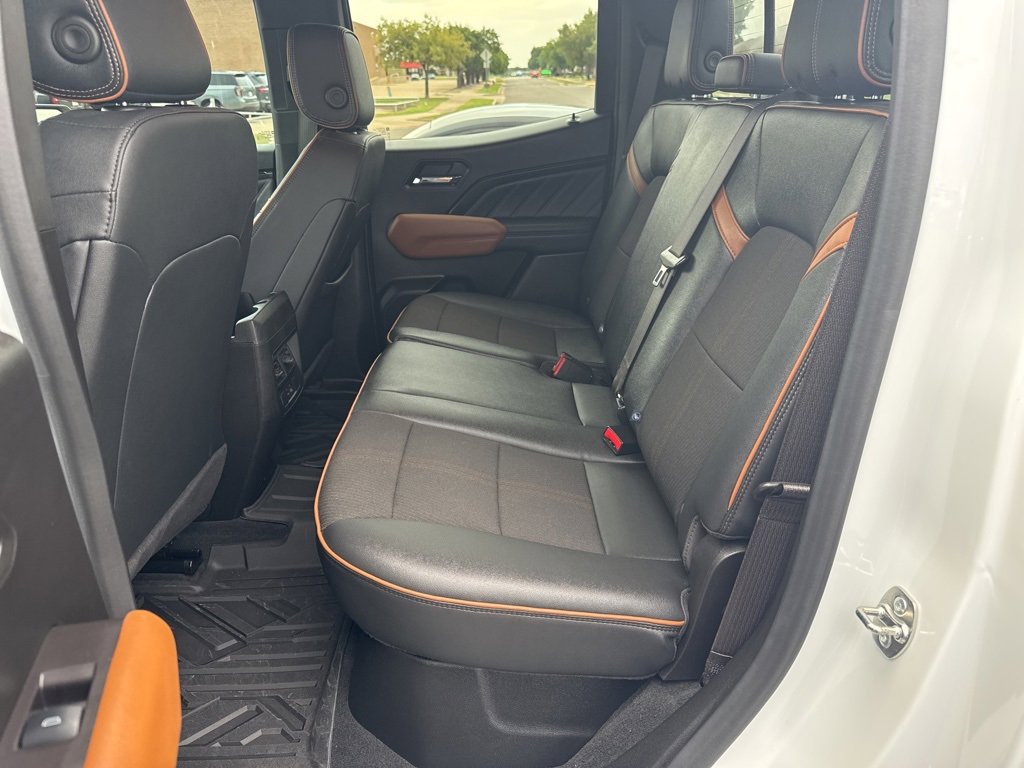2024 Gmc Canyon AT4 photo 14