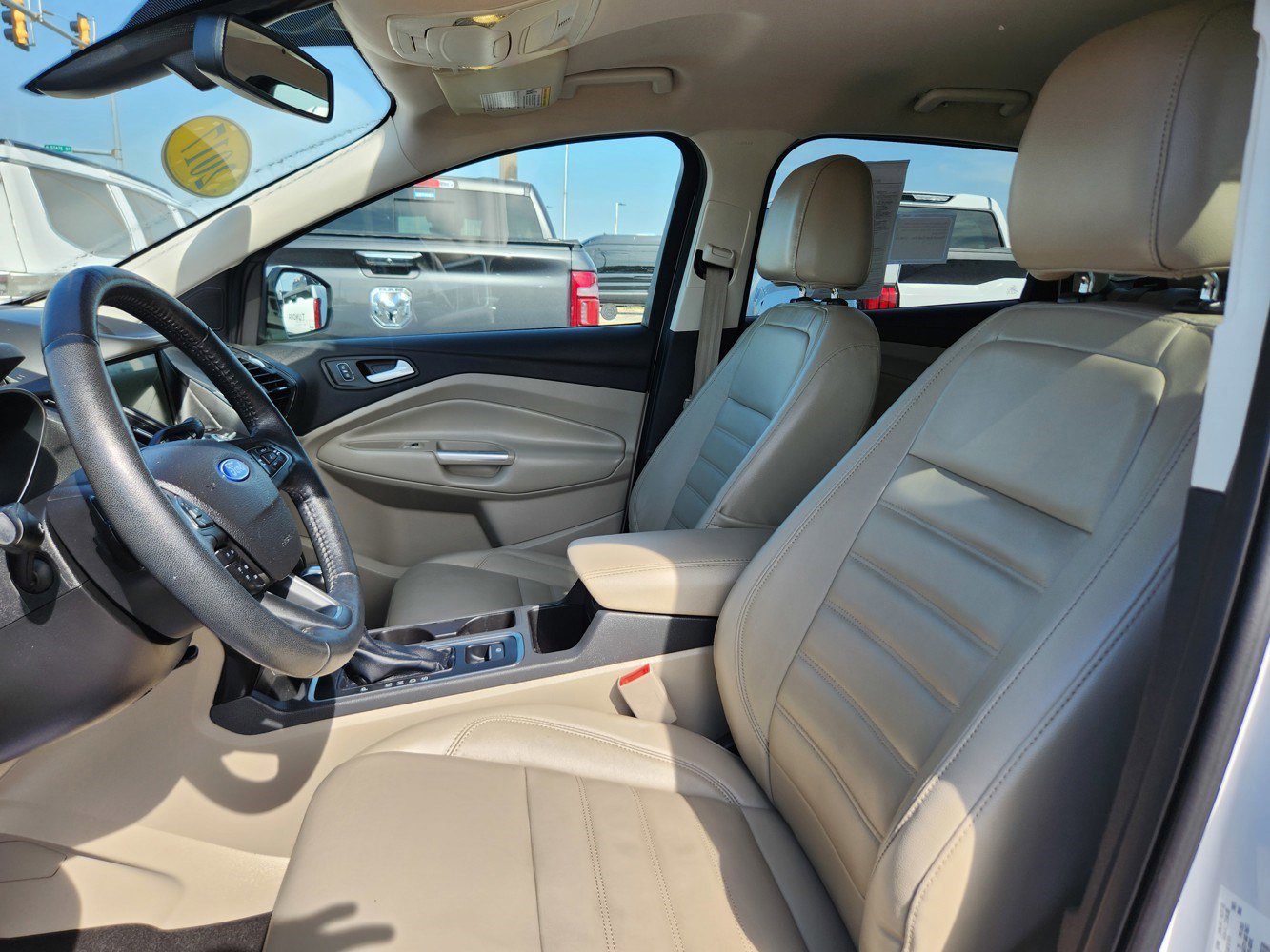 2017 Ford Escape Titanium photo 26