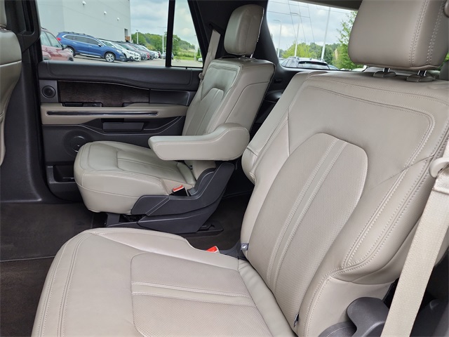 2019 Ford Expedition Limited photo 11