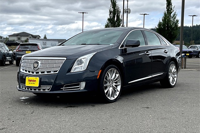 Used 2013 Cadillac XTS Platinum Collection with VIN 2G61V5S38D9172494 for sale in Sumner, WA