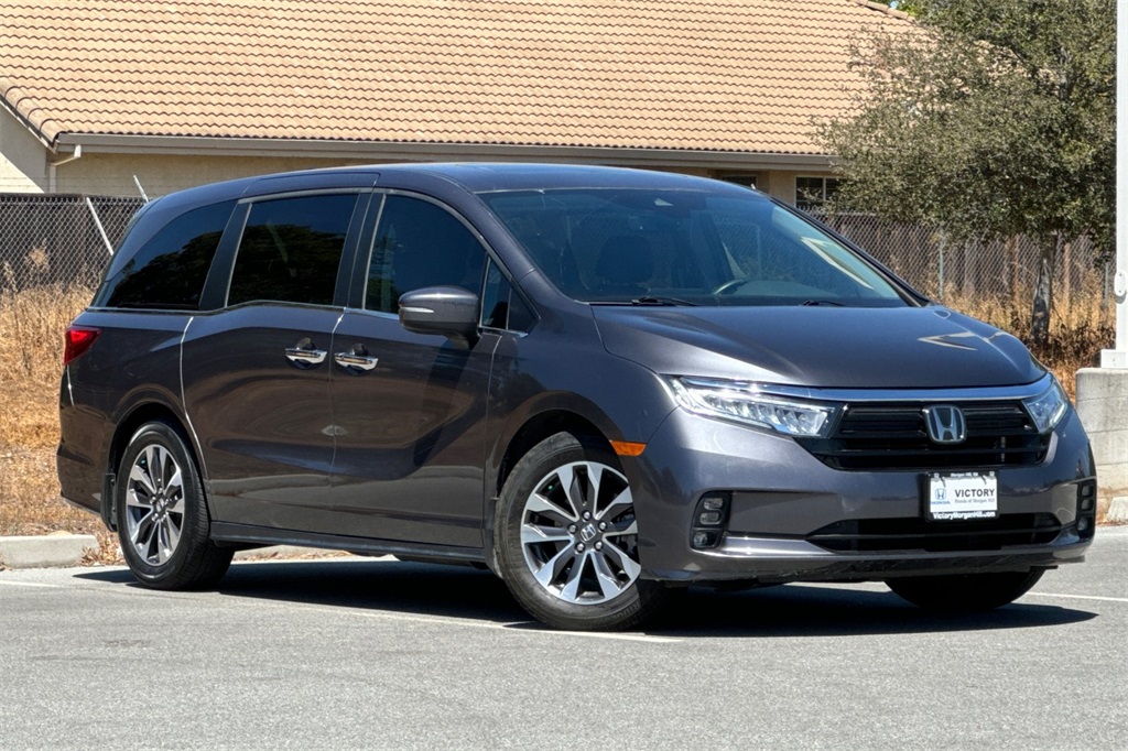 2023 Honda Odyssey EX-L photo 2