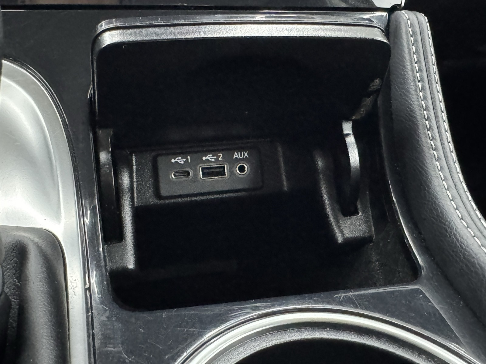 2023 Nissan Maxima SV photo 35