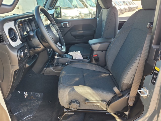 2026 Jeep Wrangler Sport photo 3