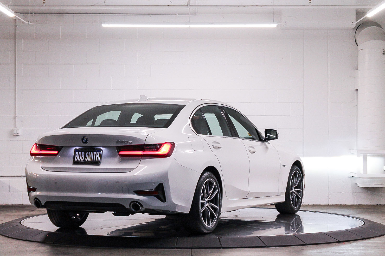 2022 Bmw 330e 3-Series photo 4