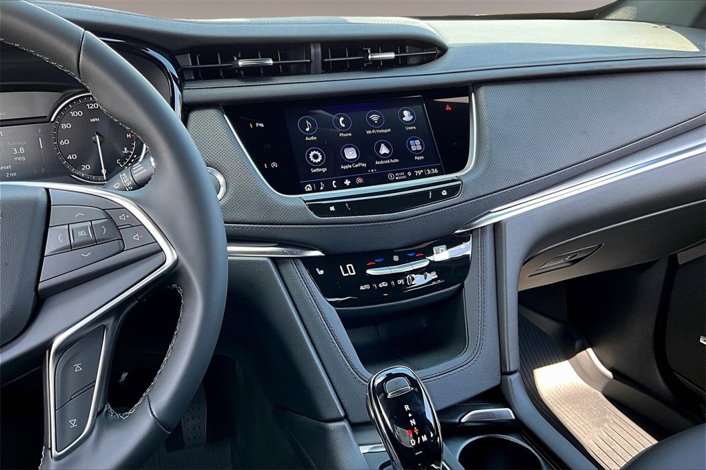 2025 Cadillac XT5 Luxury photo 7