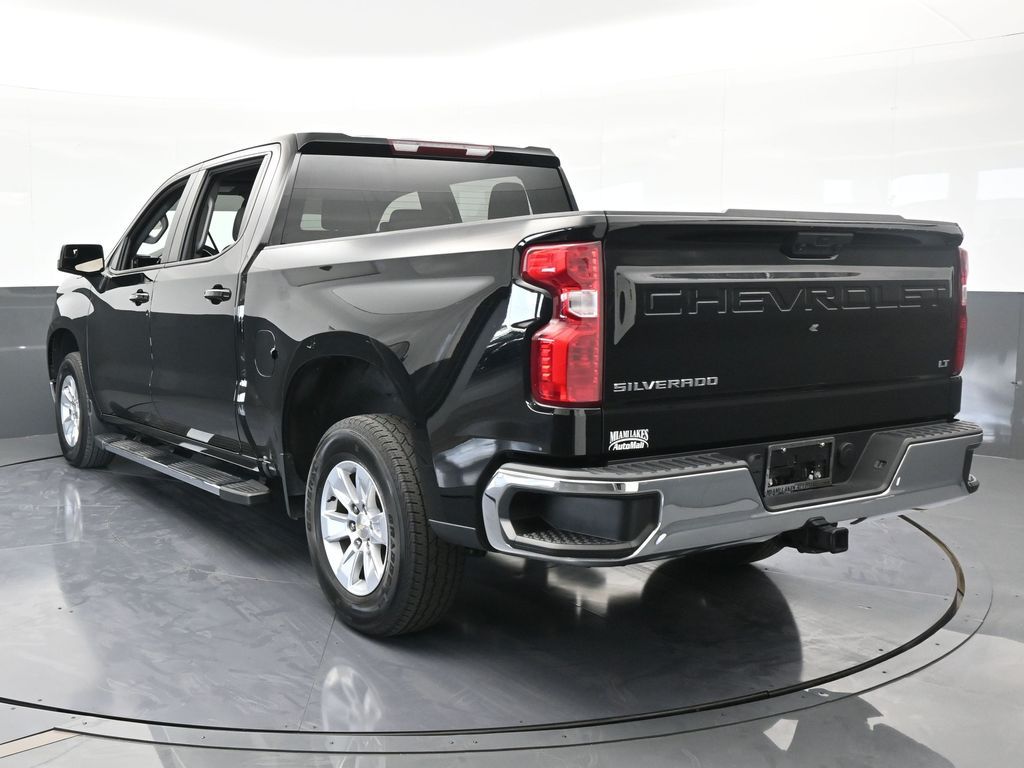 2022 Chevrolet Silverado 1500 LT photo 4