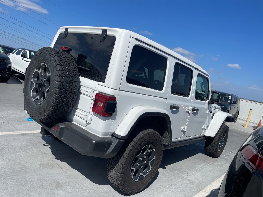 2023 Jeep Wrangler Rubicon 4xe photo 3