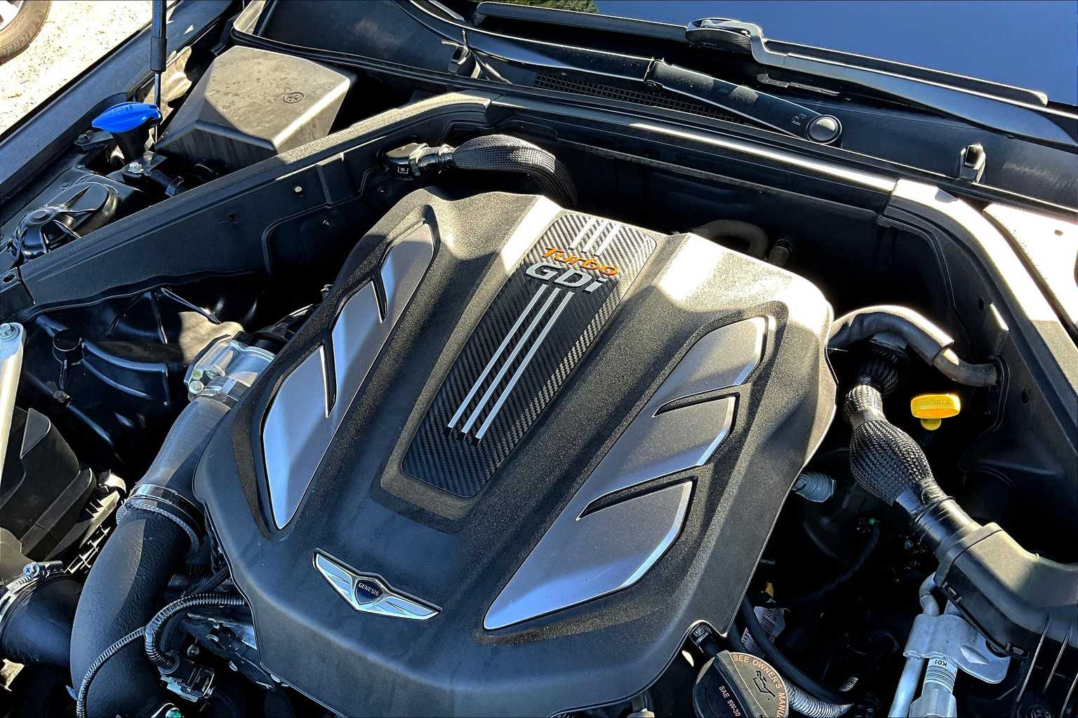 2017 Genesis G90 3.3T Premium photo 29