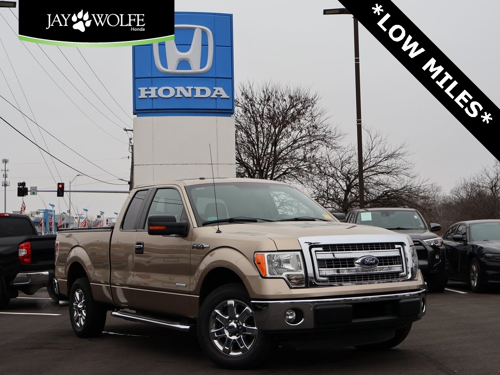 2013 Ford F-150 XLT's photo