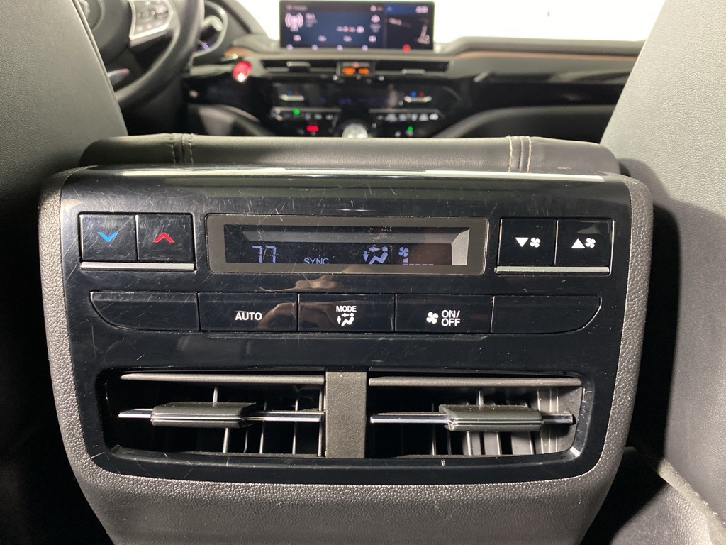 2022 Acura MDX SH-AWD Technology photo 25