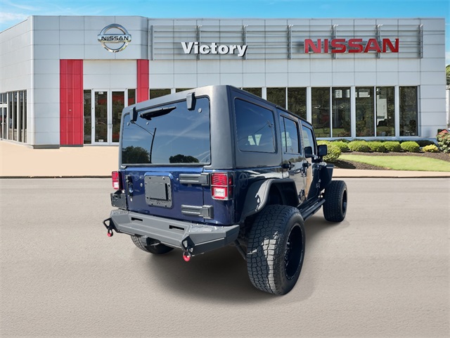 2013 Jeep Wrangler Unlimited Freedom photo 2