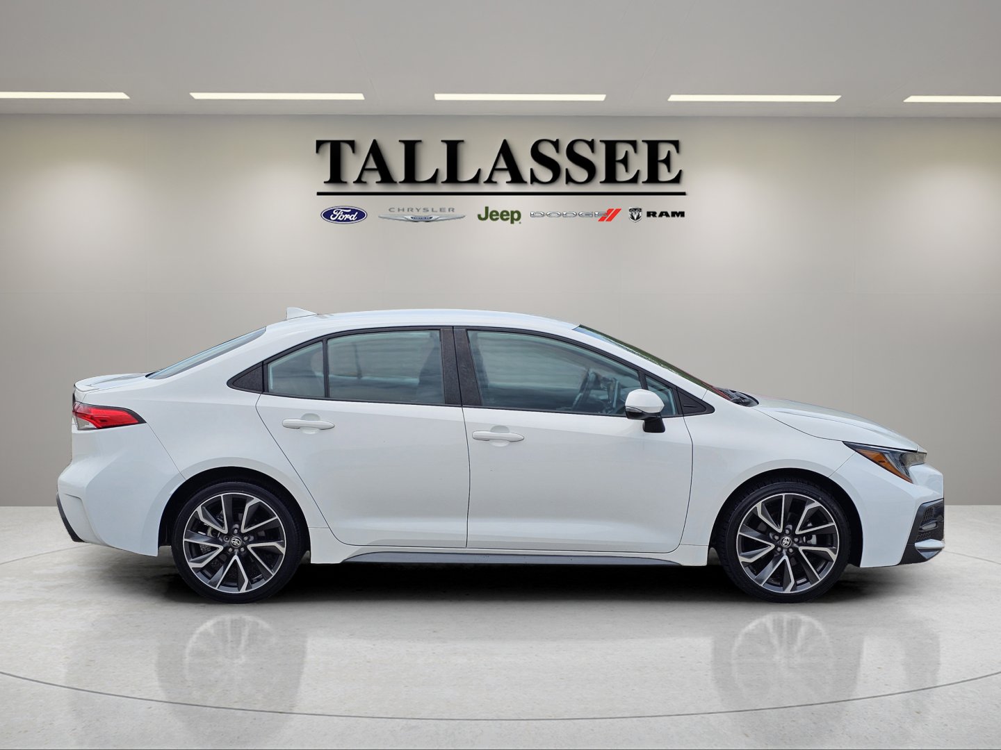2020 Toyota Corolla SE photo 6